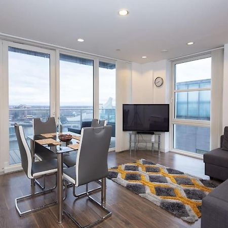Stylish Mediacity 2Bed, Sleeps 6, Amazing Views Manchester Eksteriør bilde